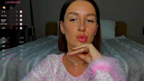 Snapshot of tina__bestie chatting on 12-18-24, 09:04 Tina online show from 12-18-24, 09:04