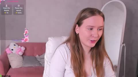 Stella online show from 03-22-26, 12:58