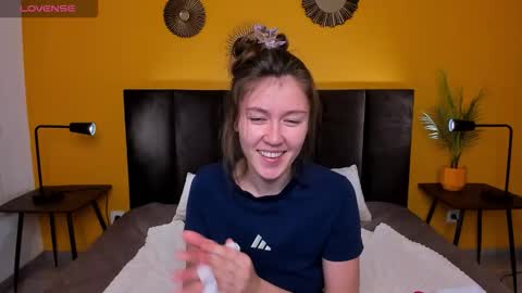 Tina  online show from 11-22-25, 01:26