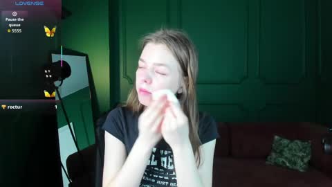 tina_tayllor__ online show from 03-31-26, 09:26