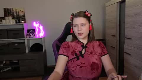 Snapshot of tinaangelll chatting on 09-30-25, 05:29 Tina Angel online show from 09-30-25, 05:29