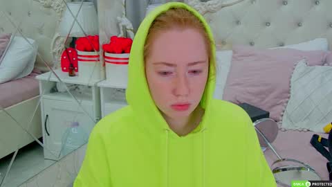 Tina online show from 09-22-25, 03:19