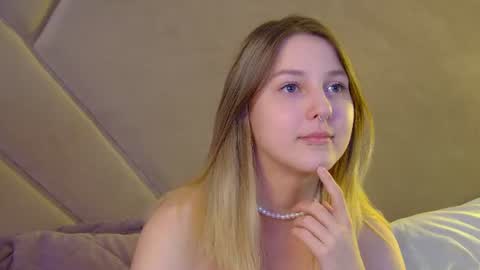 TinaBurton online show from 06-25-26, 04:22
