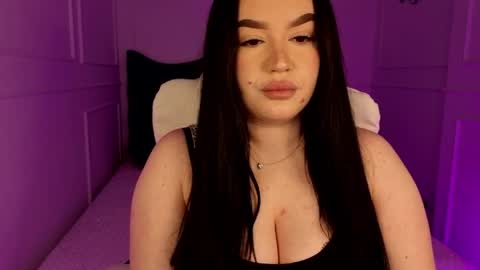 hi im curvy babyface girlie Tina online show from 04-04-26, 07:06