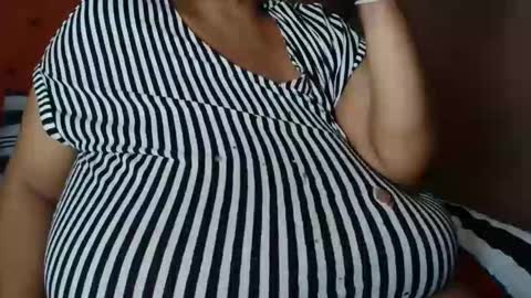 tinagiant online show from 04-20-26, 08:17