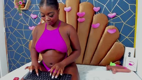 Tina online show from 02-01-25, 04:44