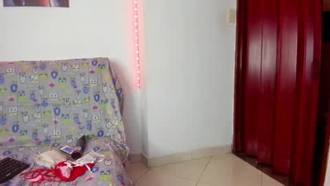 tinas_smith online show from 11-01-25, 07:27