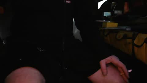 Snapshot of tinkertrain420 chatting on 01-09-25, 07:42 tinkertrain420 online show from 01-09-25, 07:42