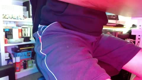 Snapshot of tinkyboy1 chatting on 05-17-26, 03:41 tinkyboy1 online show from 05-17-26, 03:41