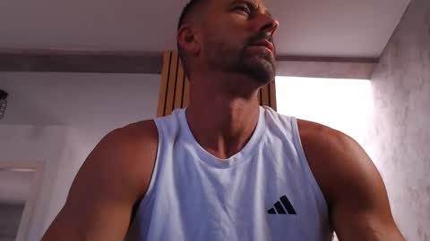 tinoclandestino online show from 10-05-25, 09:07