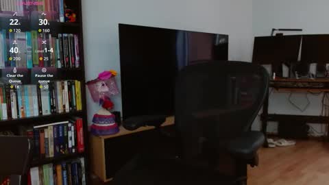 Snapshot of tiny_caroline chatting on 10-30-25, 07:36 Tiny Caroline online show from 10-30-25, 07:36