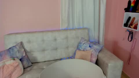 Snapshot of tiny_cora chatting on 02-05-25, 04:36 tiny_cora online show from 02-05-25, 04:36