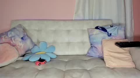 Snapshot of tiny_cora chatting on 02-10-25, 07:49 tiny_cora online show from 02-10-25, 07:49