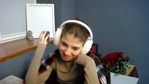 Gloria online show from 02-22-25, 10:40