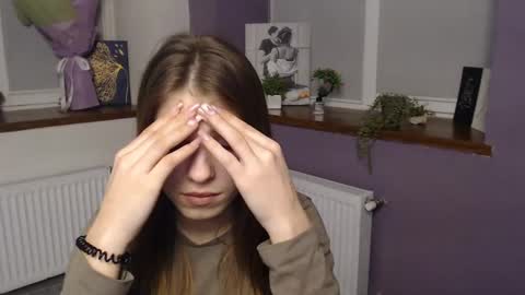 Gloria online show from 02-27-25, 11:04