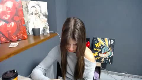 Gloria online show from 10-27-25, 07:34