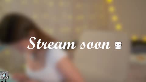 Snapshot of tiny_miracle chatting on 01-24-25, 09:06 Lyssa online show from 01-24-25, 09:06