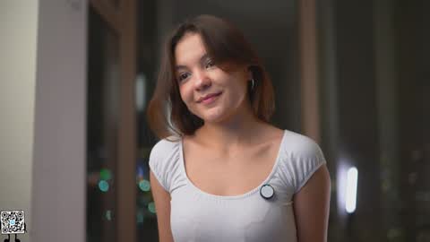 Snapshot of tiny_miracle chatting on 02-03-25, 02:45 Lyssa online show from 02-03-25, 02:45