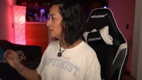 Snapshot of tiny_panther chatting on 03-12-25, 09:56 Ana Molly online show from 03-12-25, 09:56