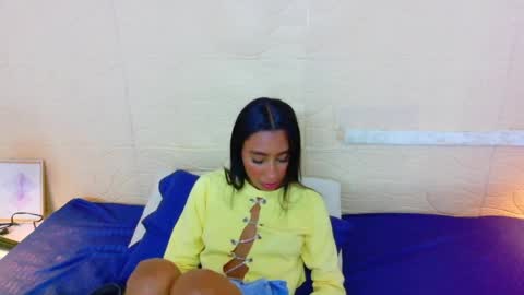 Snapshot of tiny_sarah1 chatting on 04-04-26, 04:11 tiny_sarah1 online show from 04-04-26, 04:11