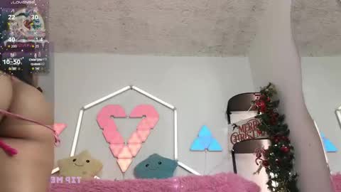 tiny_vixen_ online show from 12-16-25, 01:49