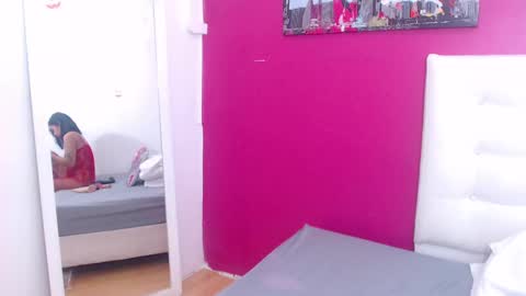 tiny_whore18 online show from 02-14-25, 02:23