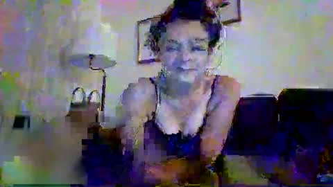 Snapshot of tinyassbossymilf chatting on 03-04-25, 08:13 tinyassbossymilf online show from 03-04-25, 08:13