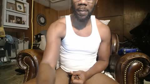 Snapshot of tinycock_1979 chatting on 10-29-25, 08:27 tinycock_1979 online show from 10-29-25, 08:27