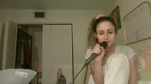 tinyhottie69 online show from 02-02-25, 06:26