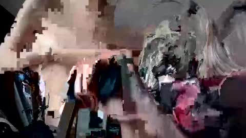 Snapshot of tinykylie chatting on 02-25-25, 06:31 stage Kylie Sinner brand CLITBAIT online show from 02-25-25, 06:31