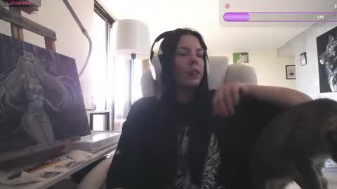 Snapshot of tinykylie chatting on 07-02-26, 06:36 stage Kylie Sinner brand CLITBAIT online show from 07-02-26, 06:36