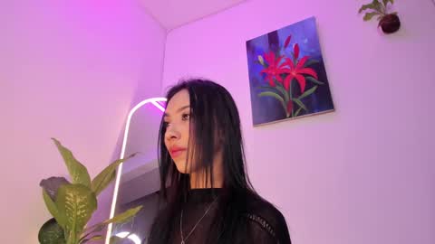 Luna  online show from 03-05-25, 11:27