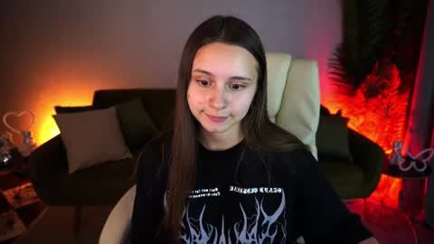 tinynataliee online show from 06-29-26, 07:25