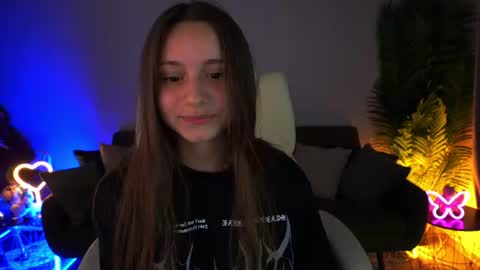 tinynataliee online show from 07-10-26, 08:22