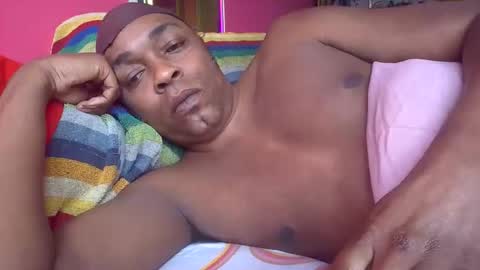 Snapshot of tinypoodledick chatting on 03-20-26, 07:08 littledpoodledick online show from 03-20-26, 07:08