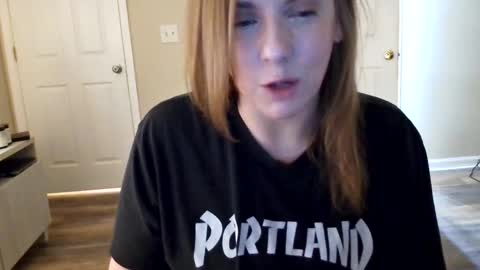 Snapshot of tinywithtiddies chatting on 02-21-26, 01:50 tinywithtiddies online show from 02-21-26, 01:50