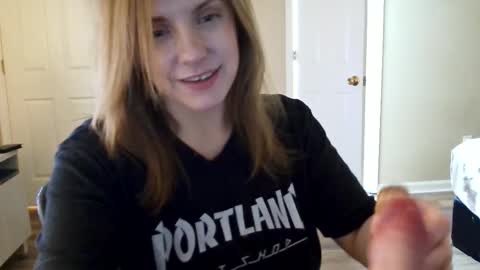 Snapshot of tinywithtiddies chatting on 02-25-26, 05:17 tinywithtiddies online show from 02-25-26, 05:17