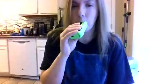 Snapshot of tinywithtiddies chatting on 03-20-26, 01:16 tinywithtiddies online show from 03-20-26, 01:16