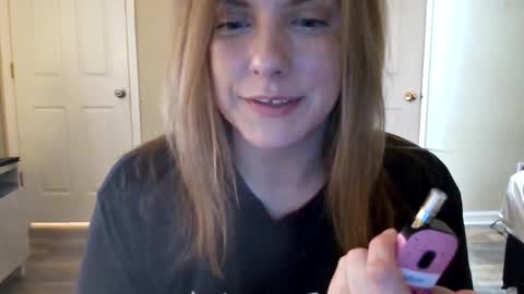 Snapshot of tinywithtiddies chatting on 04-12-26, 04:28 tinywithtiddies online show from 04-12-26, 04:28