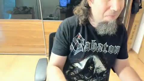 Snapshot of tirolerboy27 chatting on 07-20-26, 08:17 Tirolerboy27 online show from 07-20-26, 08:17