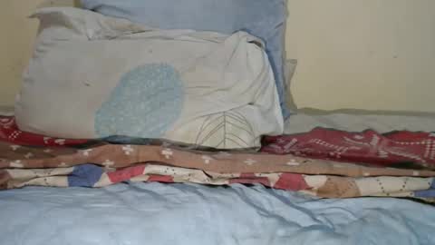 Amore online show from 04-24-26, 12:18