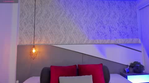 Snapshot of tisha_cole chatting on 11-25-25, 10:21 Tisha online show from 11-25-25, 10:21