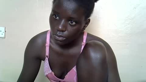 Snapshot of tishah chatting on 10-07-25, 10:56 Roshan online show from 10-07-25, 10:56