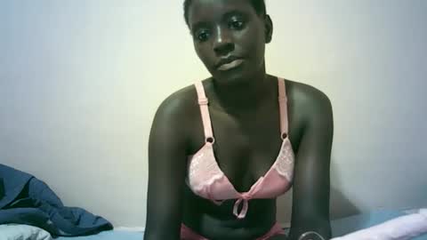 Snapshot of tishah chatting on 10-24-25, 11:23 Roshan online show from 10-24-25, 11:23