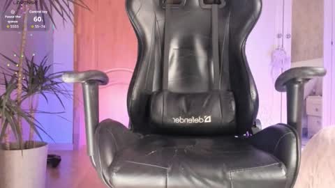 Snapshot of titioneloveee chatting on 11-12-25, 04:46 titioneloveee online show from 11-12-25, 04:46