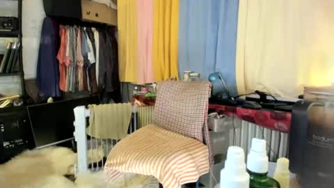 liebe es mich nackt vor der cam zu zeigen online show from 01-31-25, 08:32