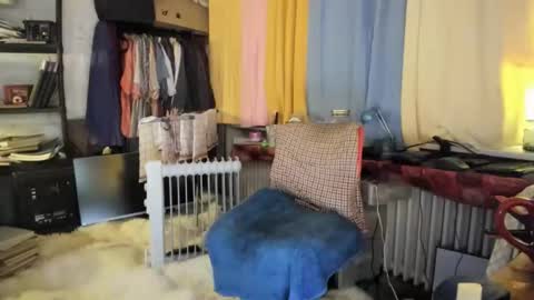 Snapshot of tittkiss chatting on 04-23-26, 07:09 liebe es mich nackt vor der cam zu zeigen online show from 04-23-26, 07:09