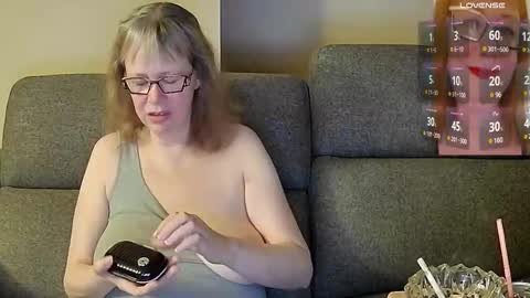 tittylandqc online show from 02-10-25, 01:57