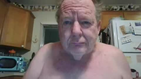 Snapshot of tiusflow chatting on 12-15-25, 10:41 tiusflow online show from 12-15-25, 10:41