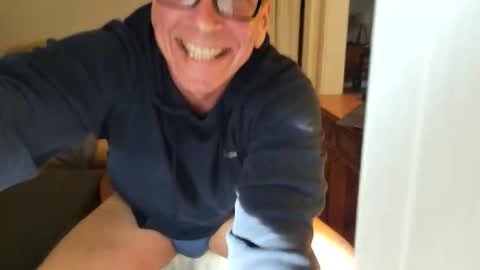 Snapshot of tjstanley1 chatting on 11-06-25, 09:15 Joe online show from 11-06-25, 09:15